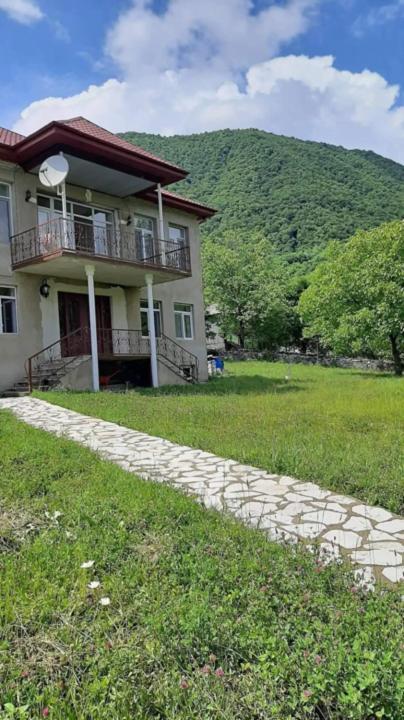 House At The Forest / Სახლი Ტყის Პირას Gordi 外观 照片
