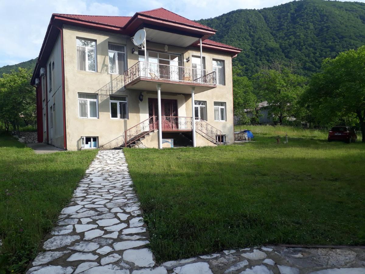 House At The Forest / Სახლი Ტყის Პირას Gordi 外观 照片
